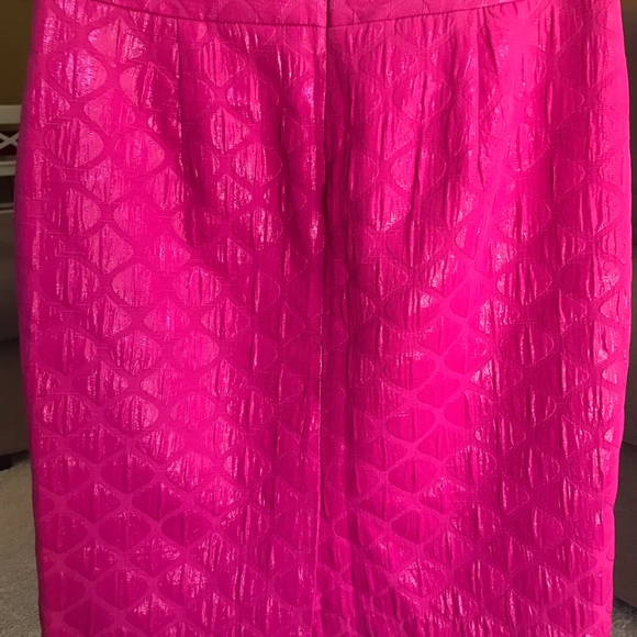 Pink pencil skirt in excellent condition - Picture 3 of 3